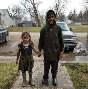 Meet your Posher, Heath